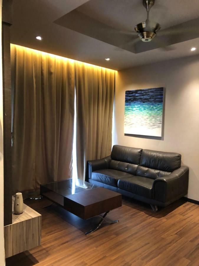 Swiss Garden Residence Pool Sea View Beach Resort Luxury Apartment & Family Suite Kuantan Buitenkant foto