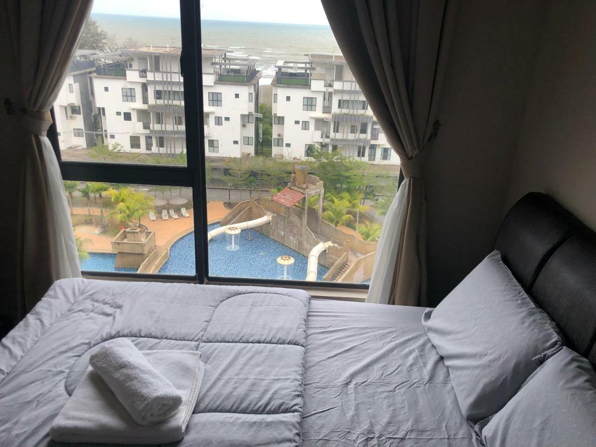 Swiss Garden Residence Pool Sea View Beach Resort Luxury Apartment & Family Suite Kuantan Buitenkant foto