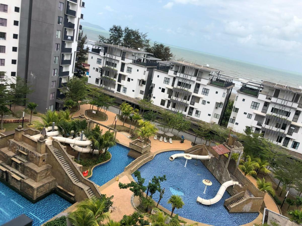 Swiss Garden Residence Pool Sea View Beach Resort Luxury Apartment & Family Suite Kuantan Buitenkant foto